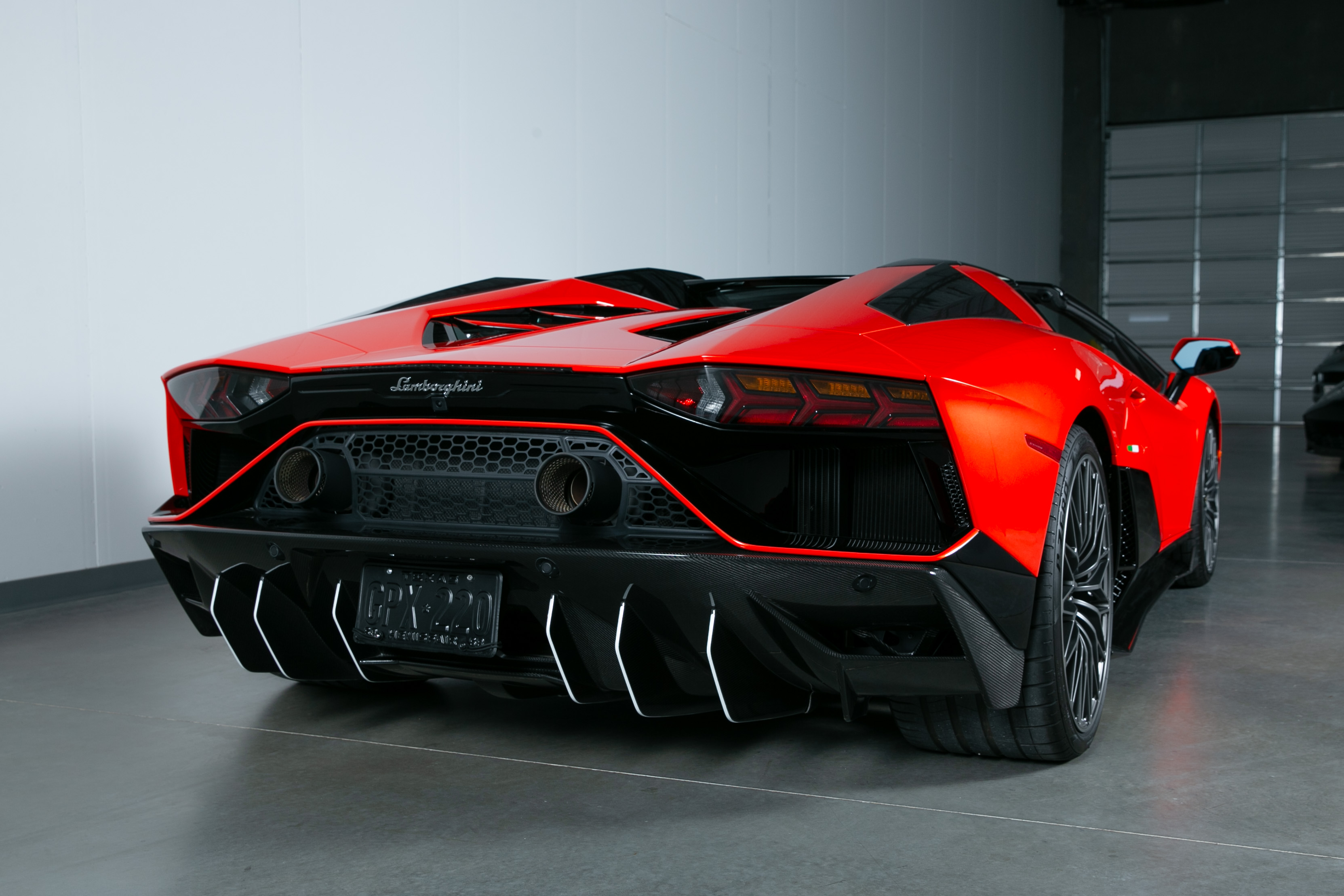 2022 Lamborghini  Aventador Roadster LP 780-4 - V Fine Motorcars
