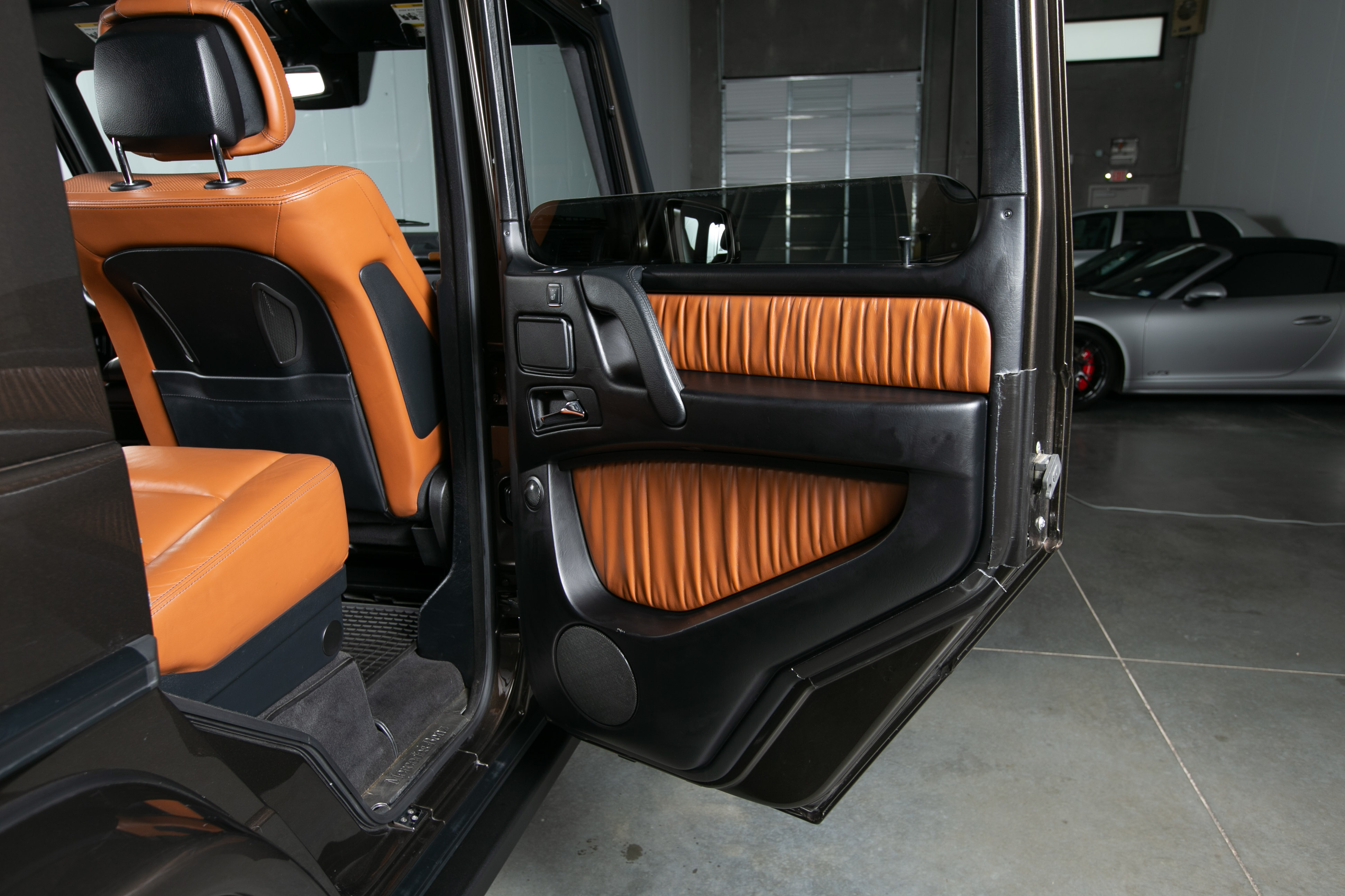 2016 Mercedes Benz  G550 - V Fine Motorcars