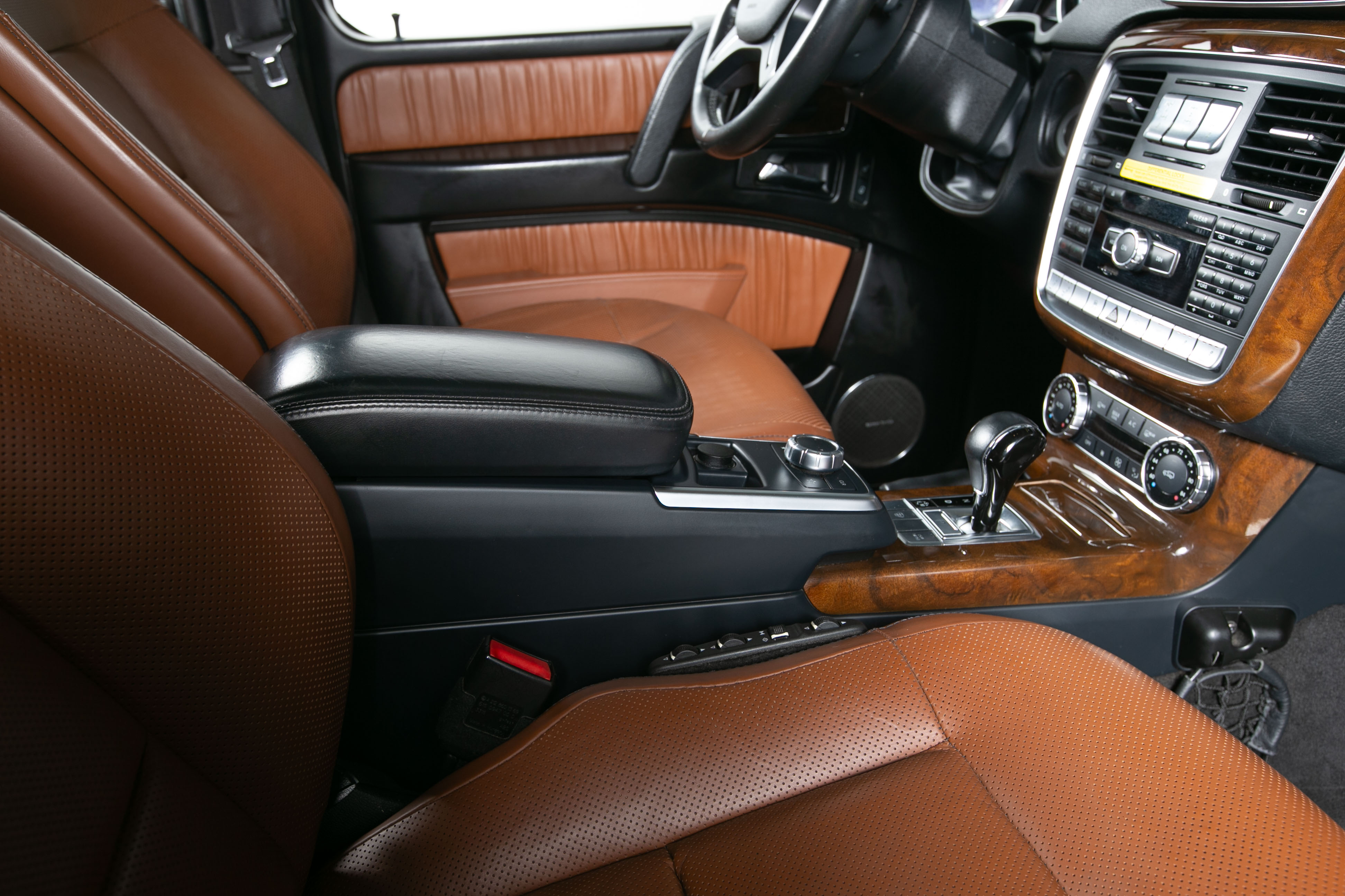 2016 Mercedes Benz  G550 - V Fine Motorcars