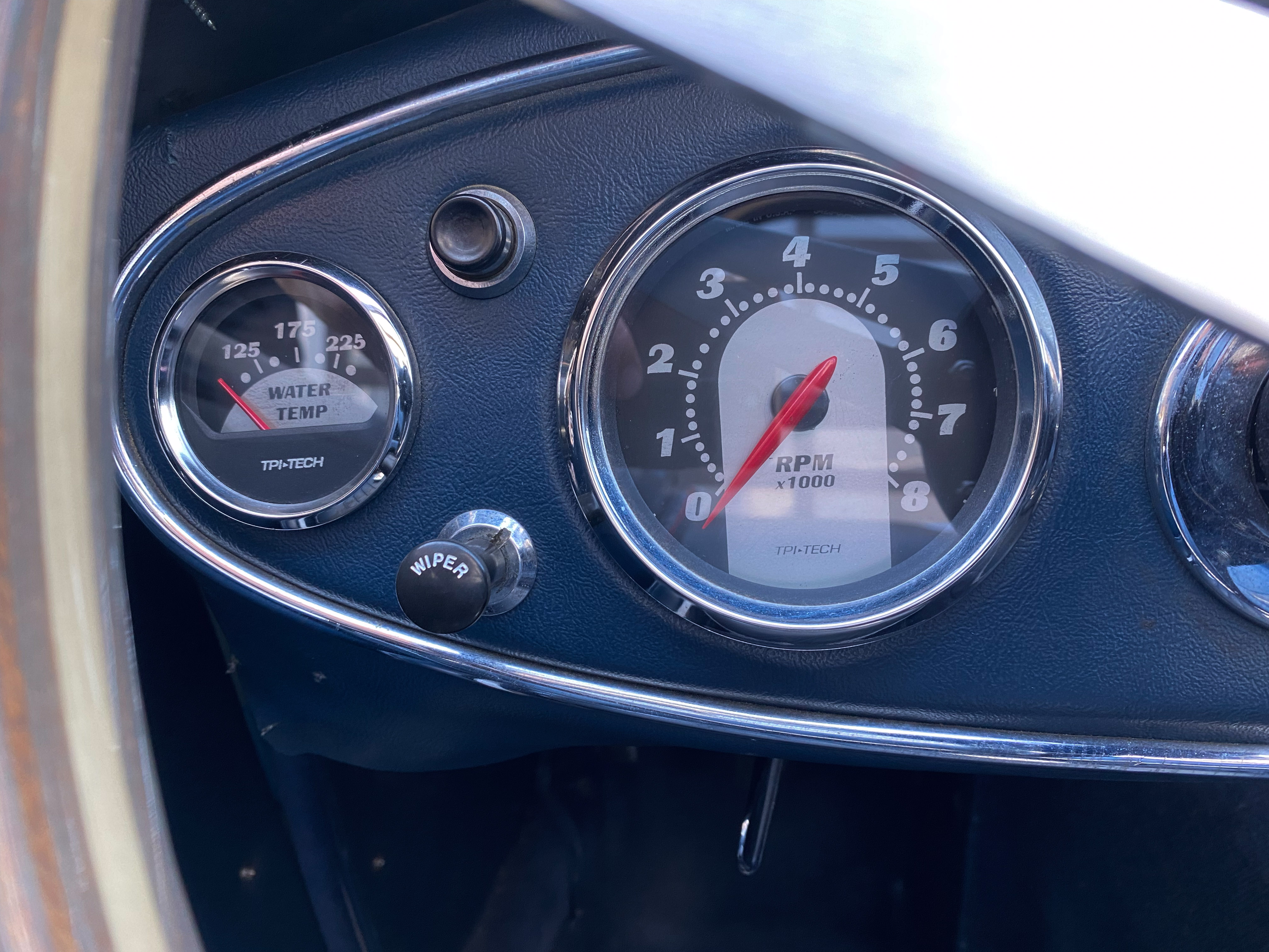 1959 Austin-Healey 100-6 - V Fine Motorcars