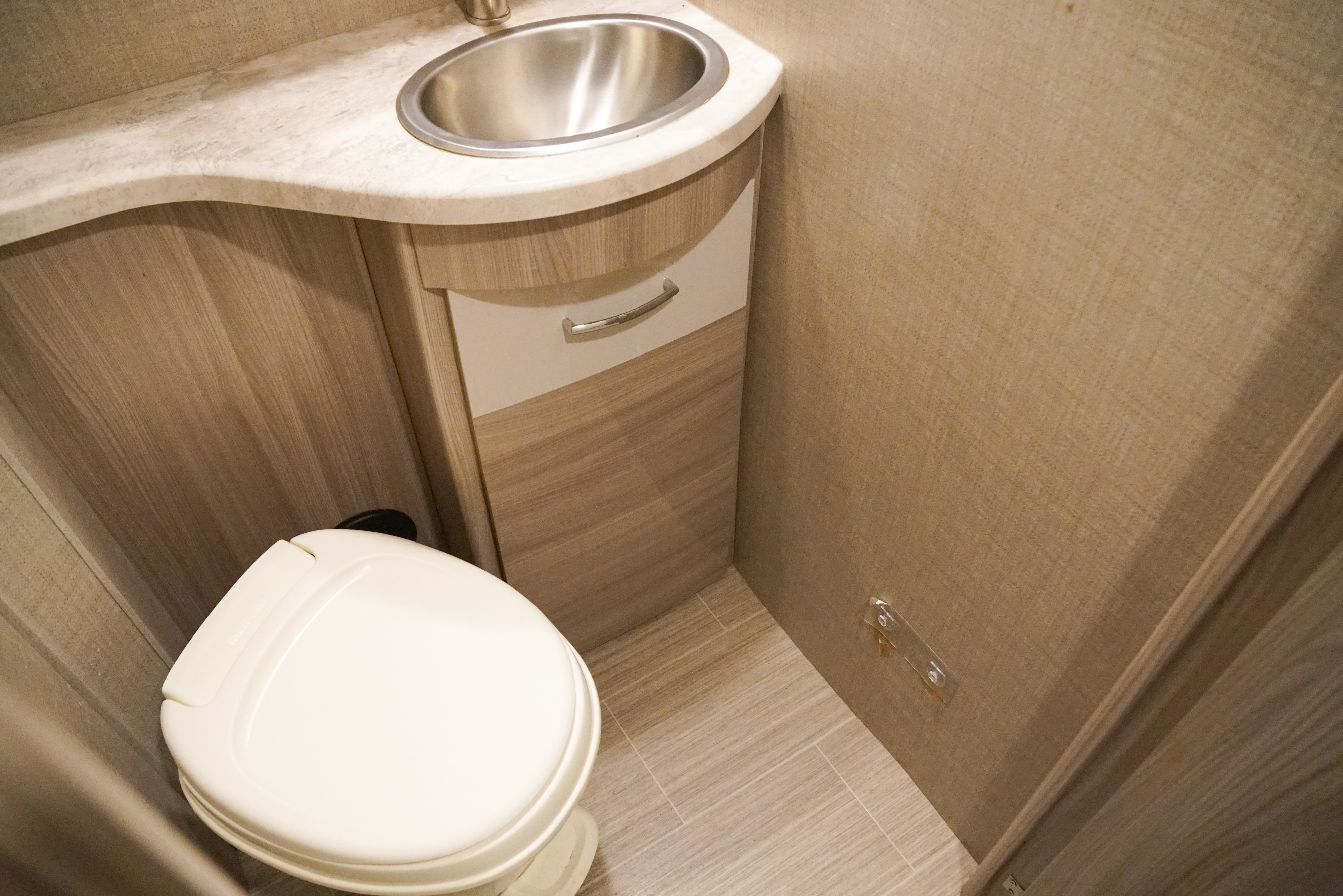 2021 Mercedes Benz Thor Tiburon - V Fine Motorcars