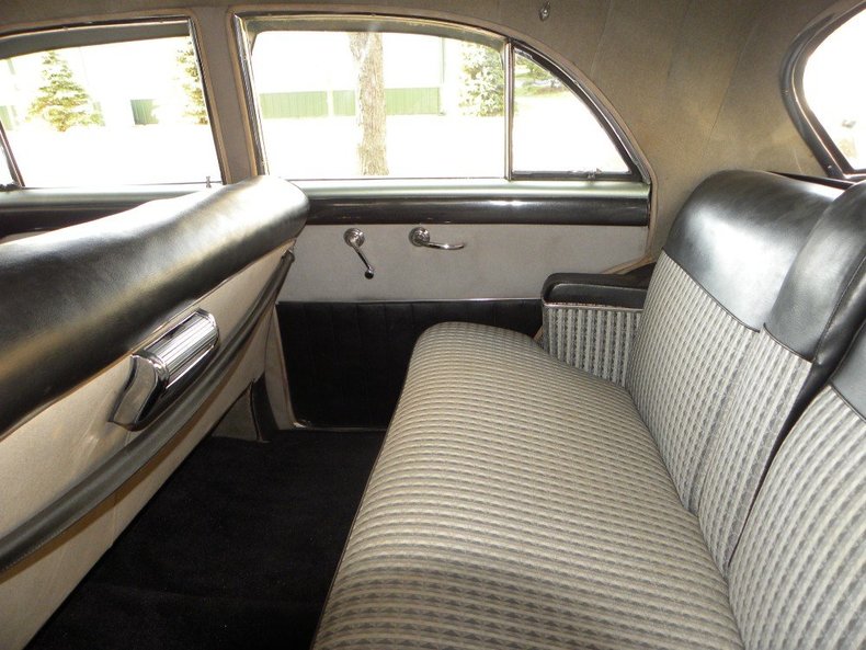 Village Auto Body >> 1949 Buick Roadmaster | Volo Auto Museum Village Auto Body >> 1949 Buick Roadmaster | Volo Auto Museum