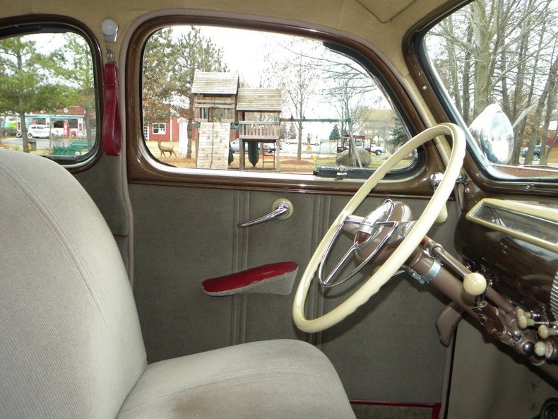 1941 Ford Super Deluxe