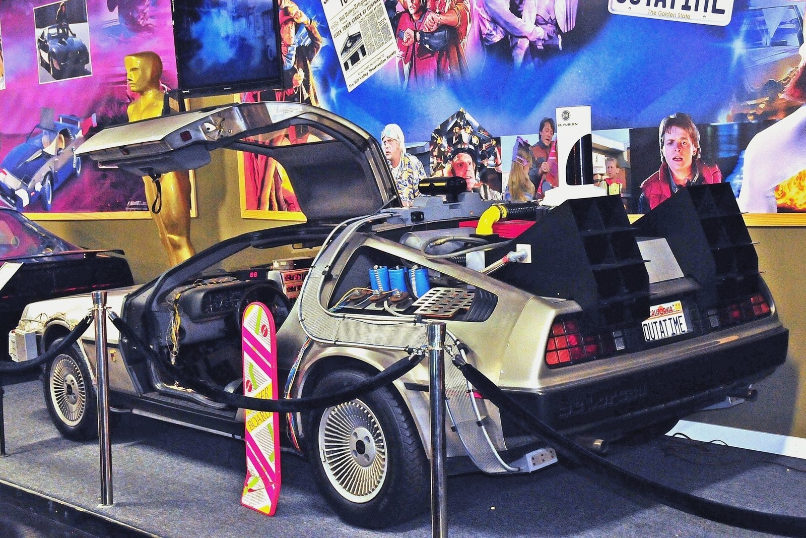 3448385576f4fb hd 1984 delorean time machine
