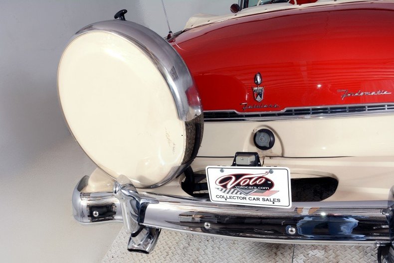 1955 Ford Sunliner