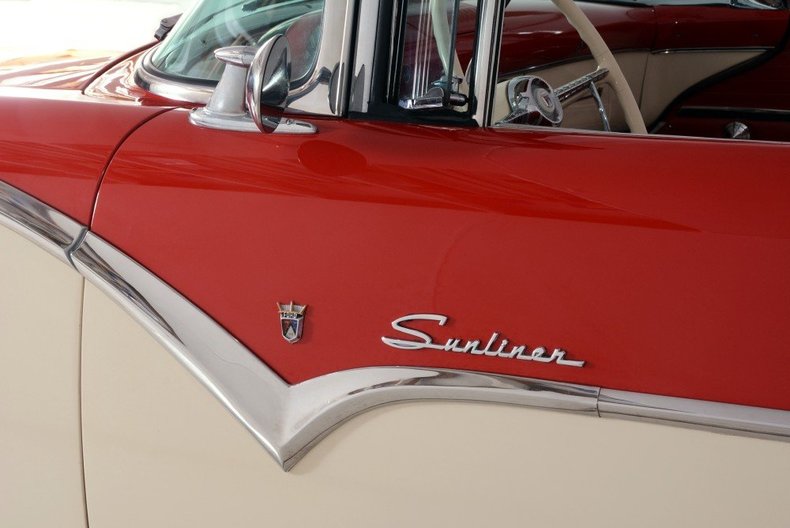 1955 Ford Sunliner