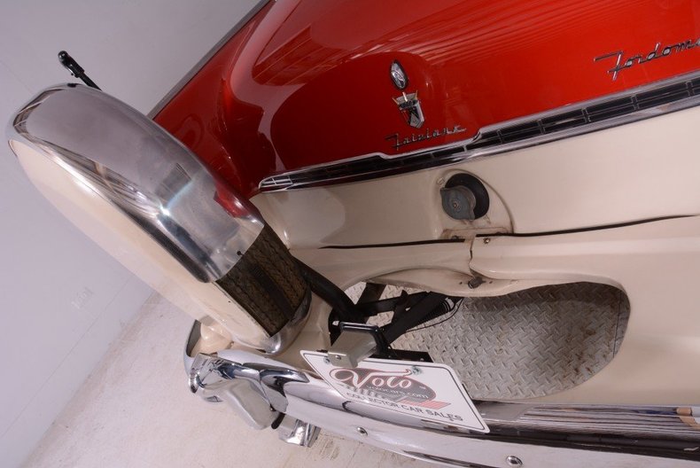 1955 Ford Sunliner