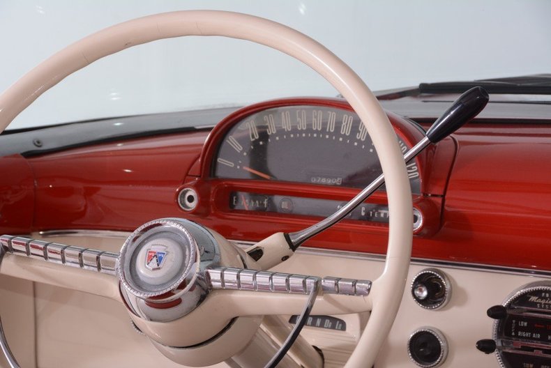 1955 Ford Sunliner