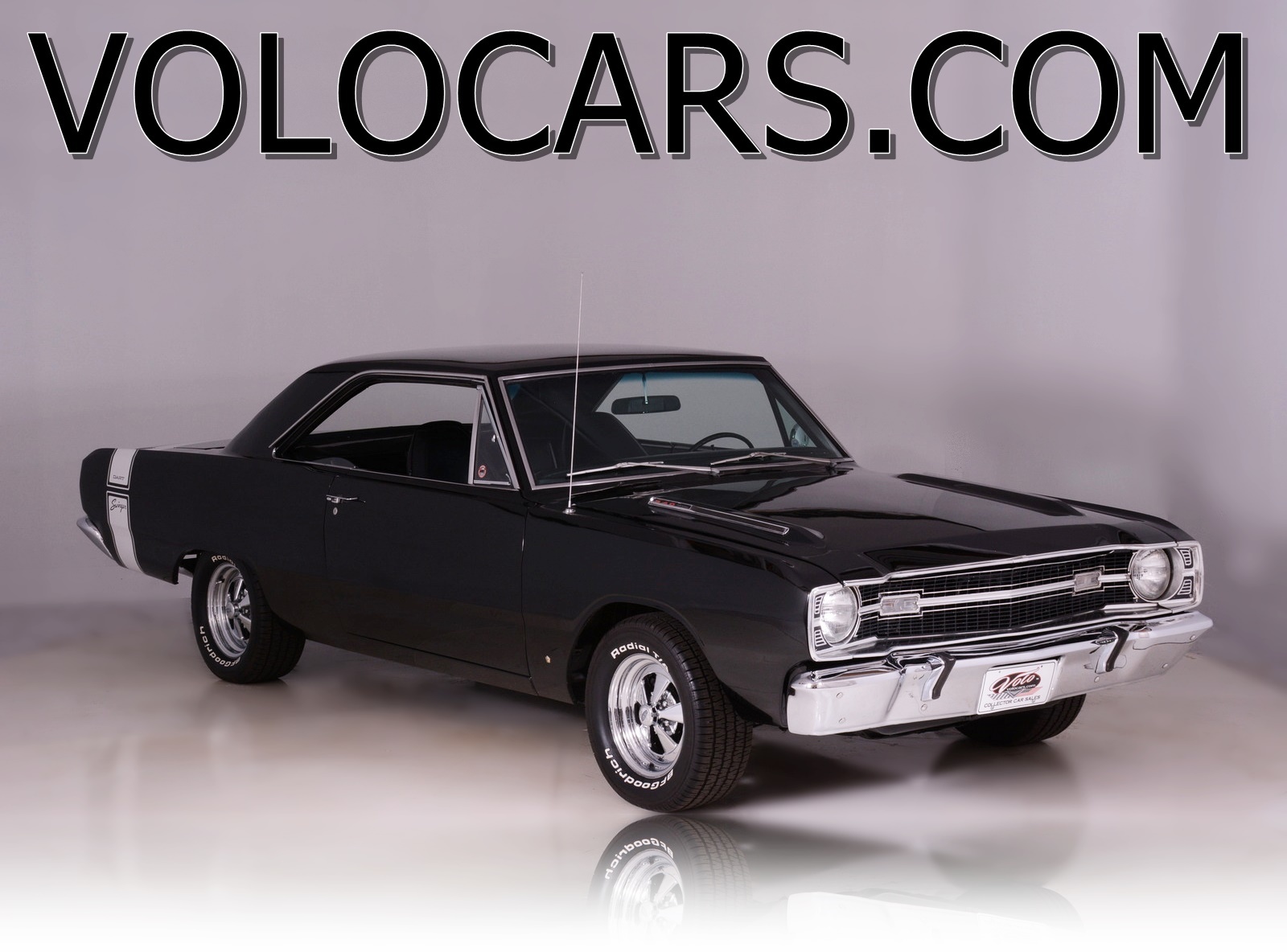 194779 dodge swinger black000 main