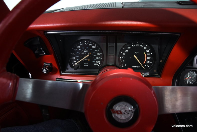 34415297f51850 low res 1978 chevrolet corvette anniversary edition