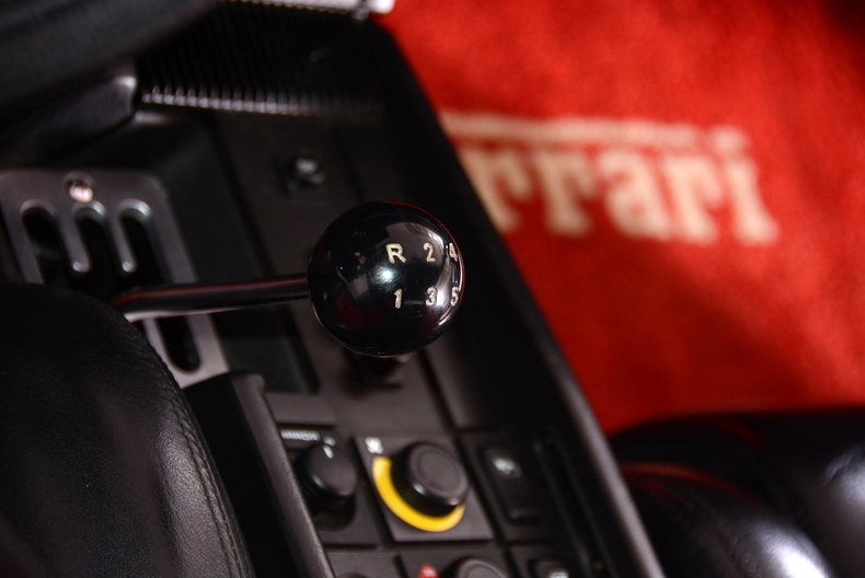 3444218728fa94 low res 1990 ferrari testarossa