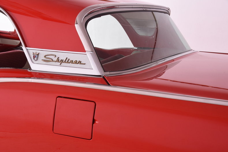 1957 Ford Fairlane