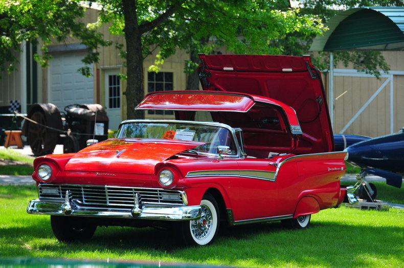 1957 Ford Fairlane