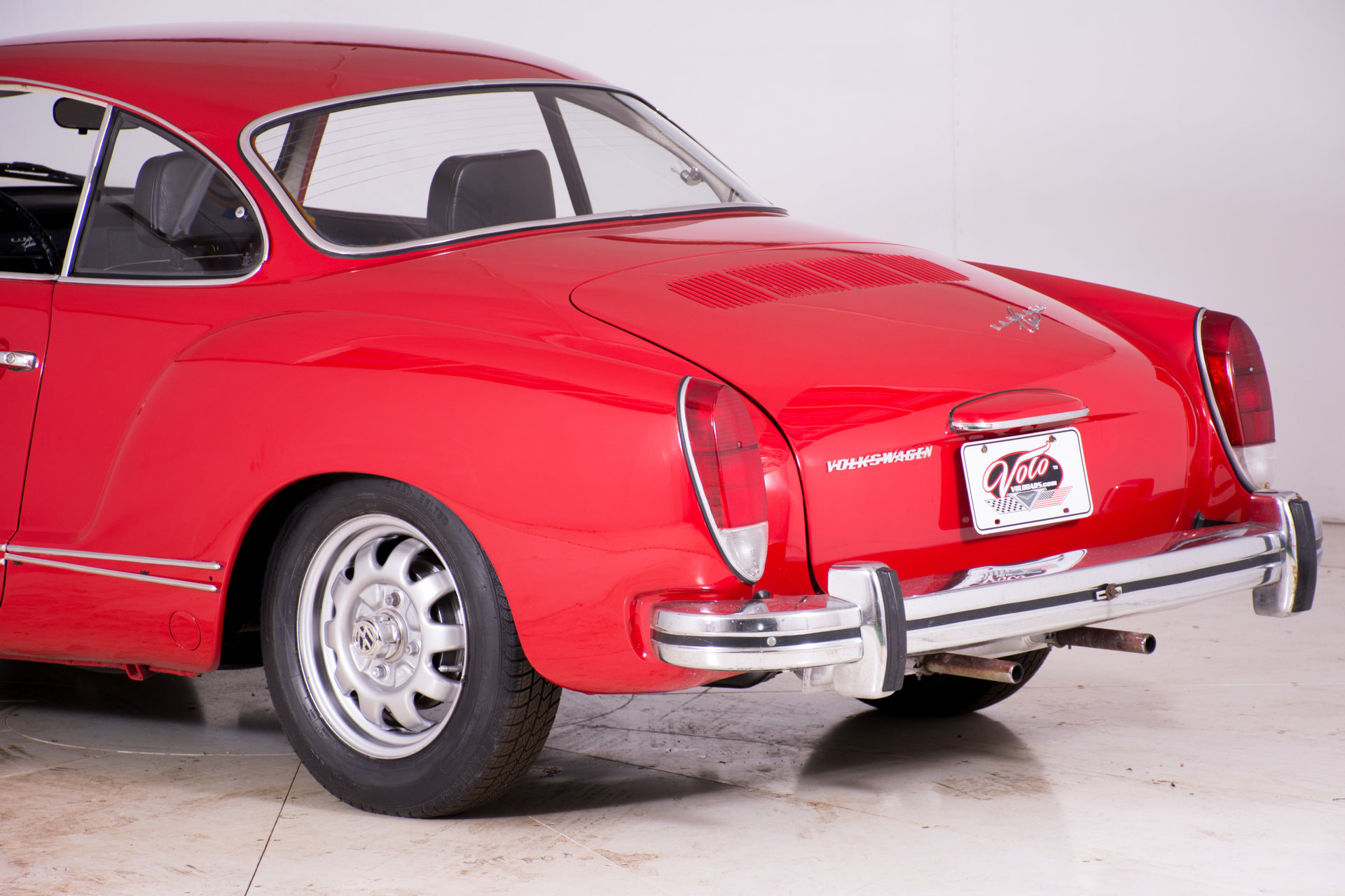 1974 Volkswagen Karmann Ghia Volo Auto Museum