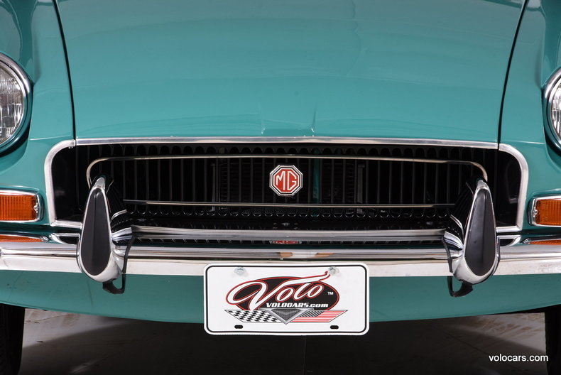3392311a831c17 low res 1972 mg mgb