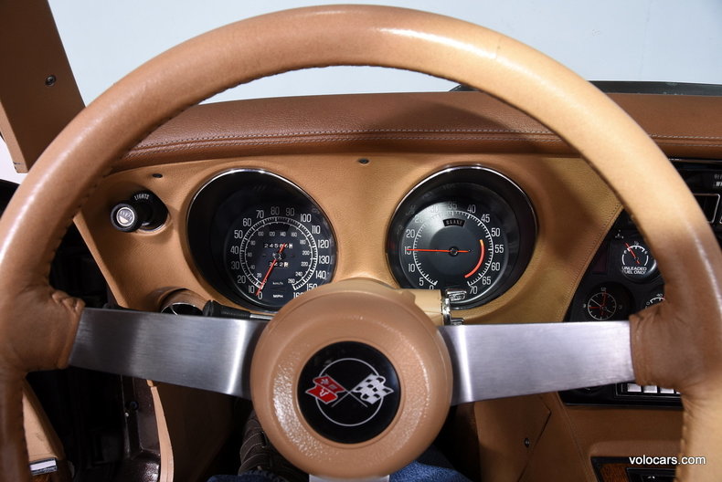34473301f674aa low res 1976 chevrolet corvette