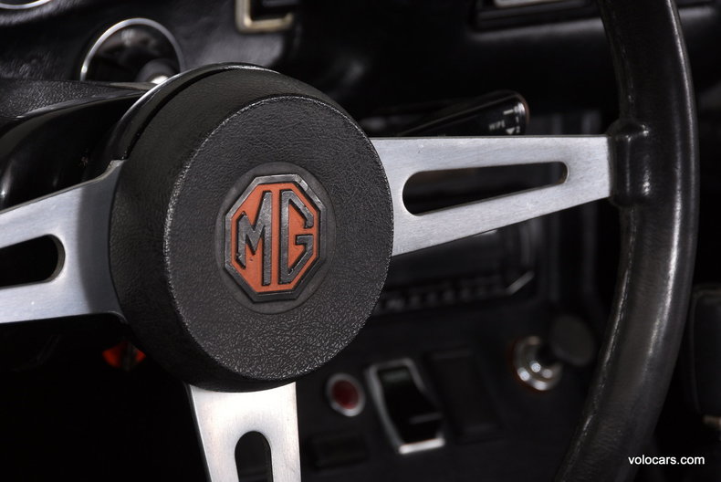 1973 MG B