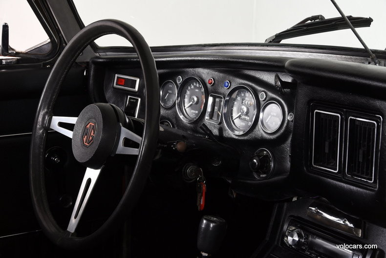 1973 MG B