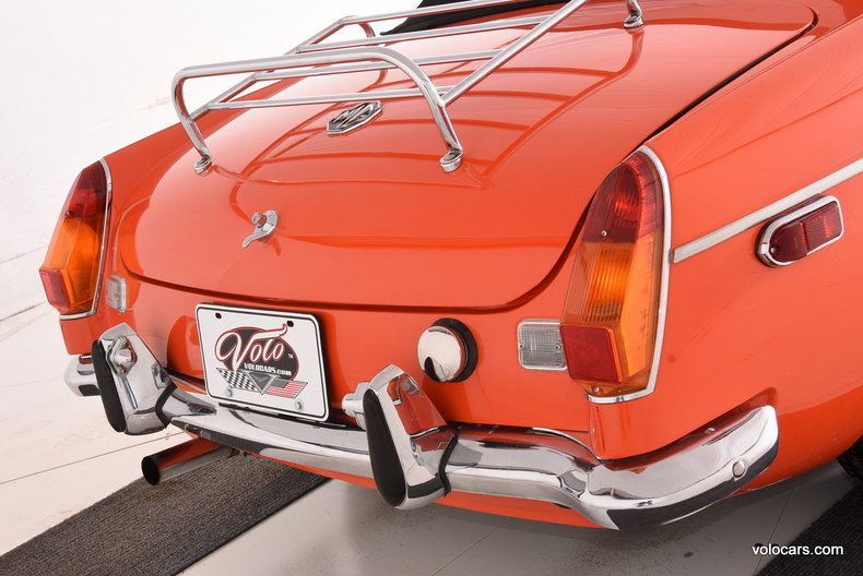 1973 MG B
