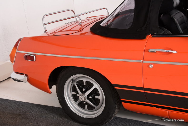 1973 MG B
