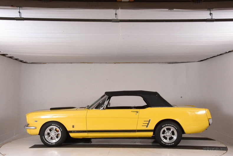 1966 Ford Mustang