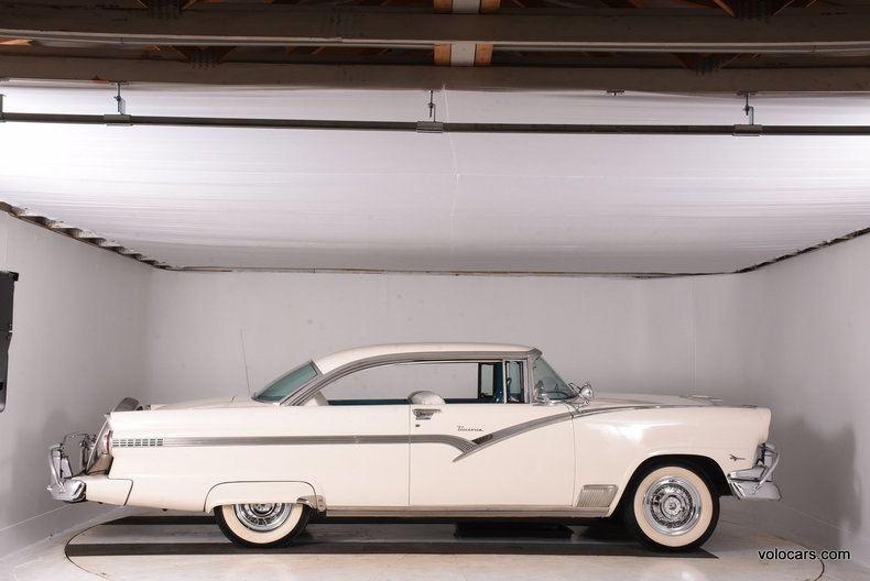 1956 Ford Fairlane