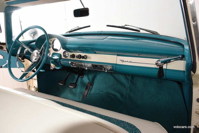 1956 Ford Fairlane