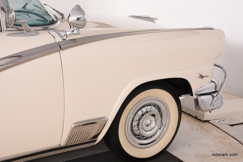 1956 Ford Fairlane