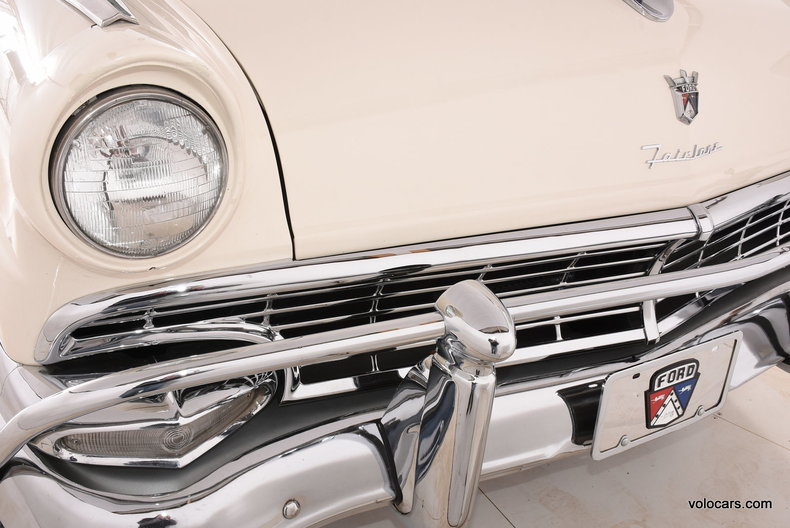 1956 Ford Fairlane