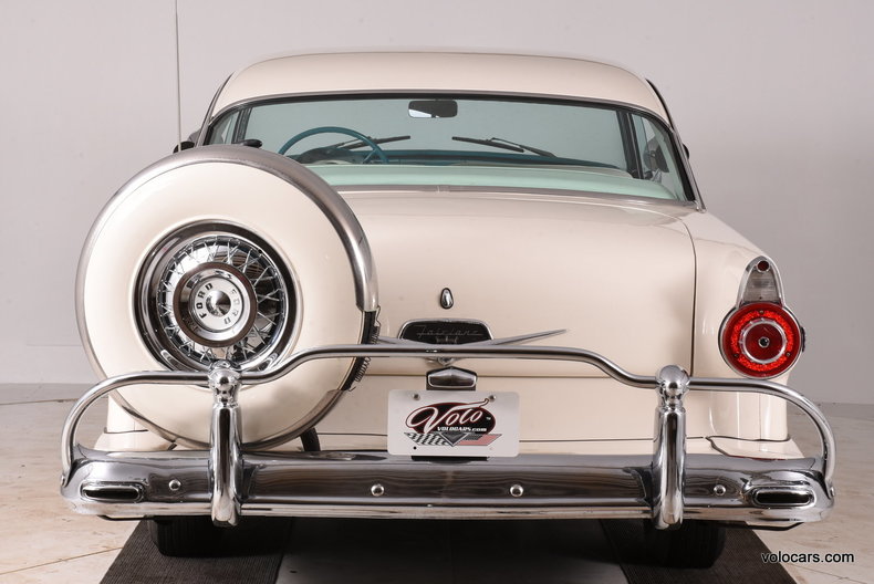 1956 Ford Fairlane