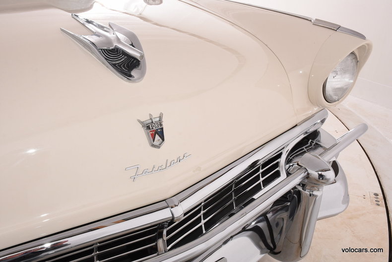 1956 Ford Fairlane