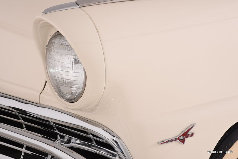 1956 Ford Fairlane
