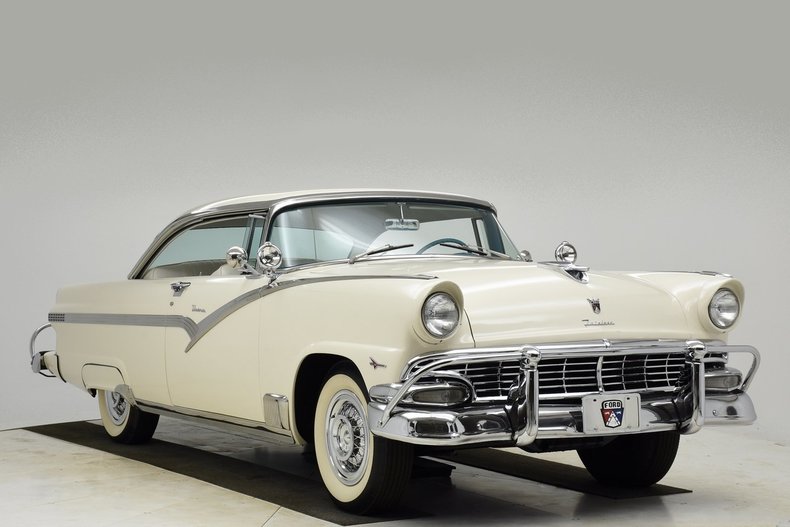 1956 Ford Fairlane