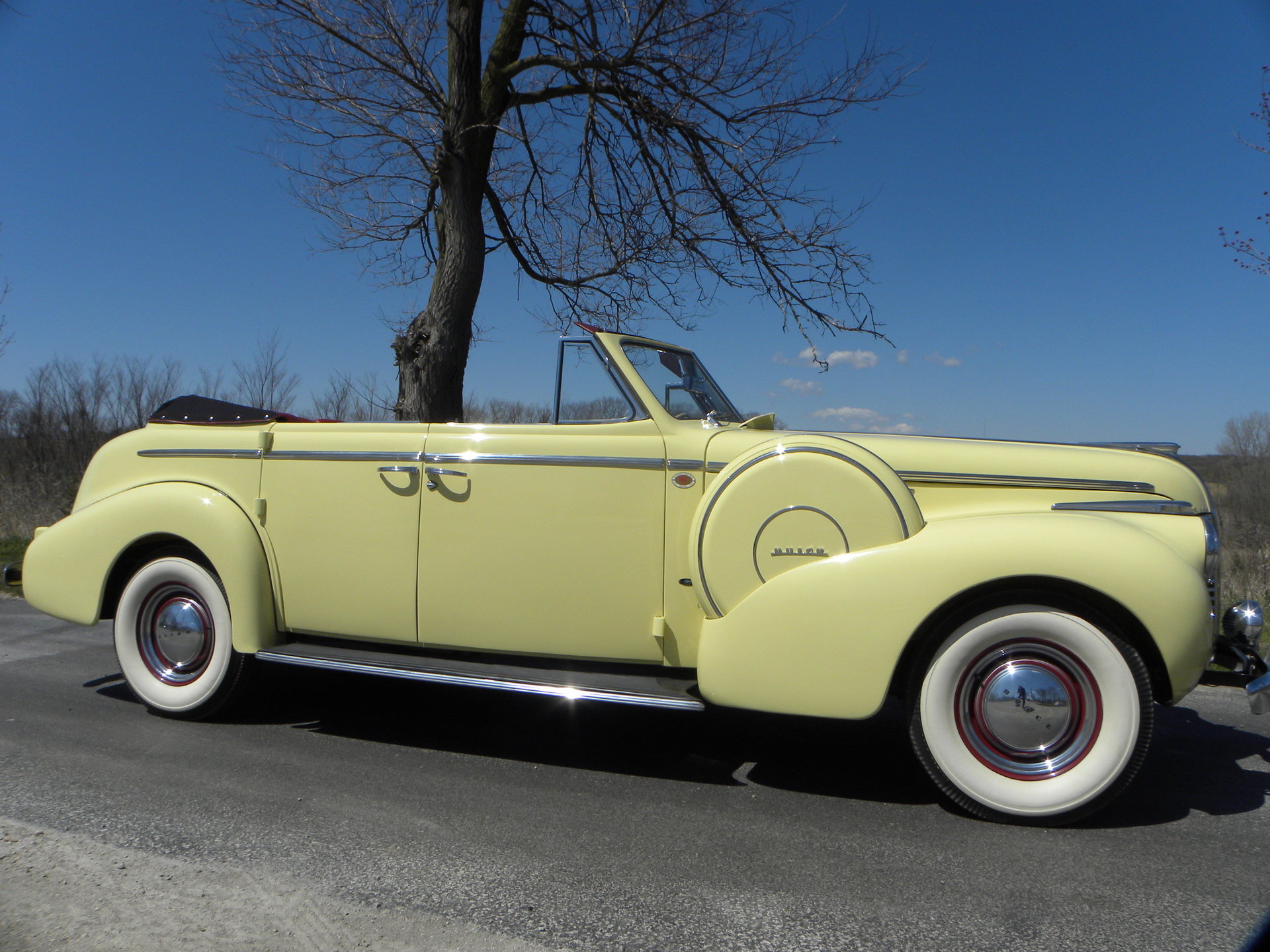 1940 Buick Model 61 C 4 Door Convertible Phaeton For Sale