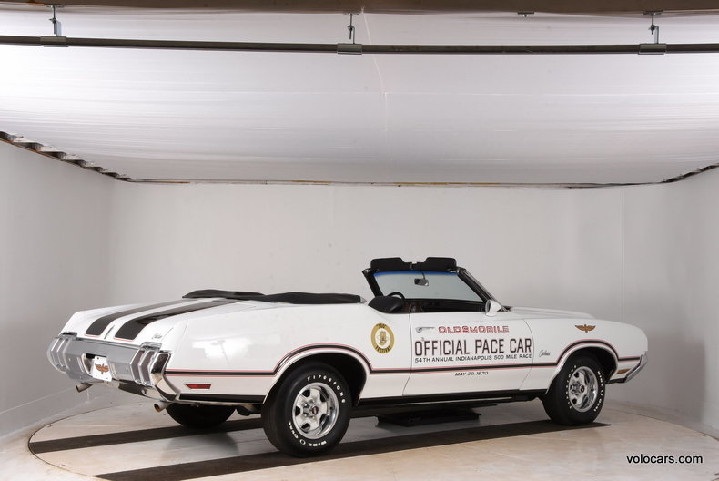 3696165e143205 low res 1970 oldsmobile cutlass pace car