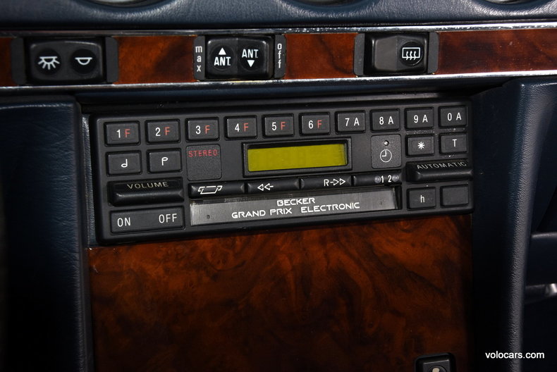 1984 Mercedes-Benz 380SL
