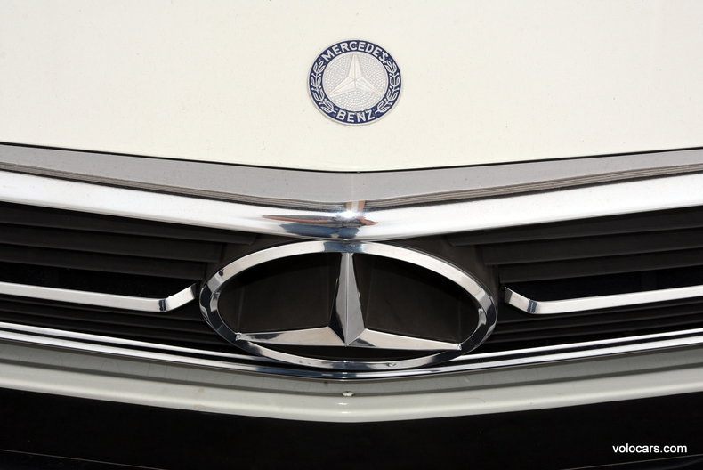 1984 Mercedes-Benz 380SL