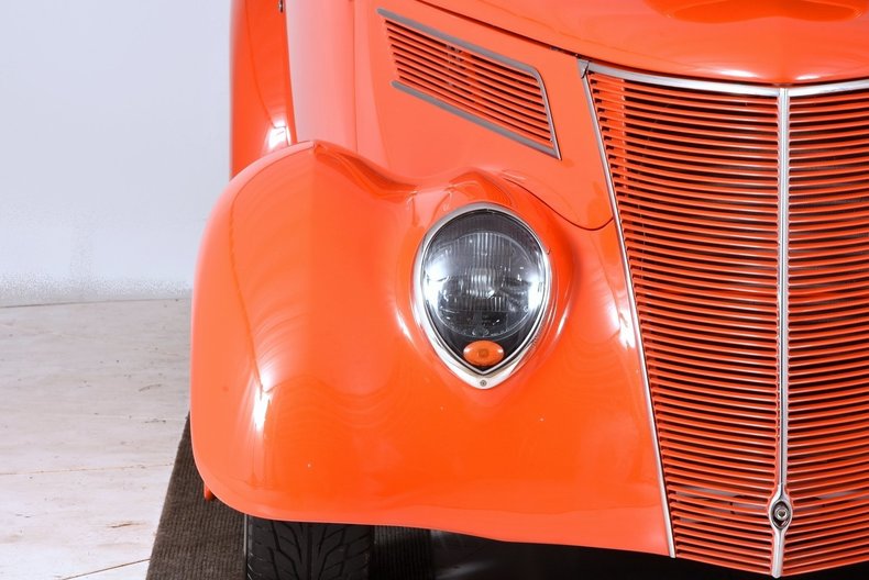 1937 Ford Slantback