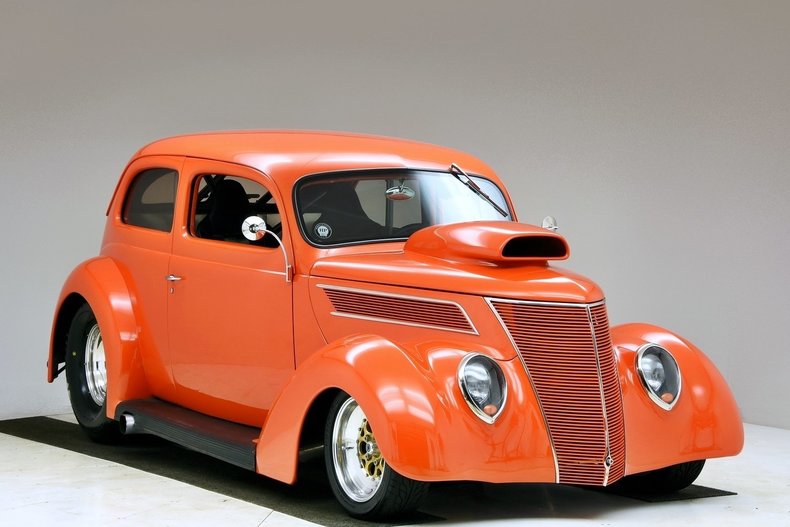 1937 Ford Slantback