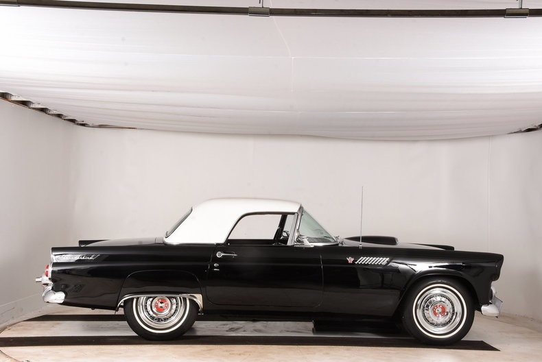 1955 Ford Thunderbird