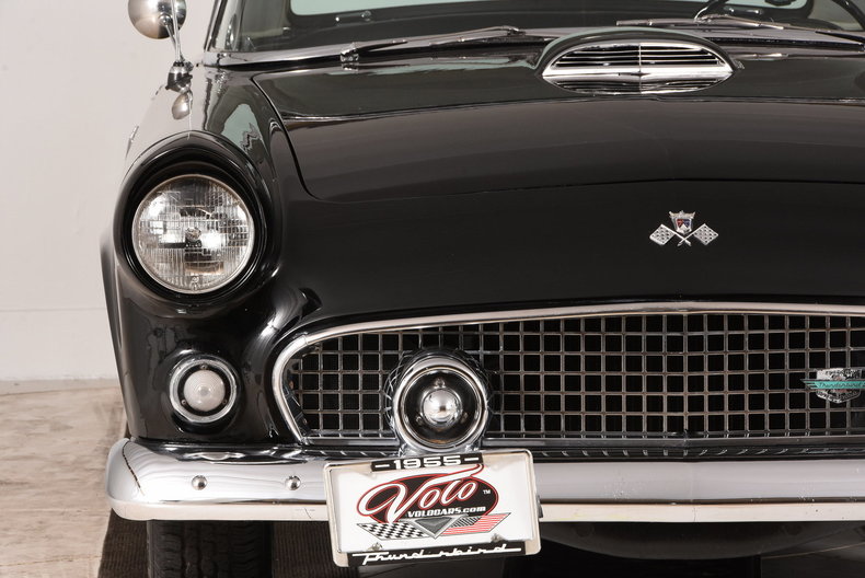 1955 Ford Thunderbird