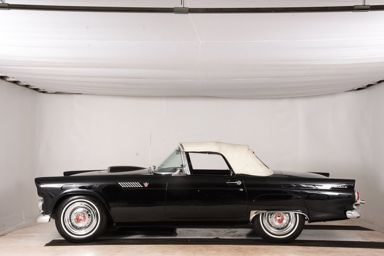 1955 Ford Thunderbird