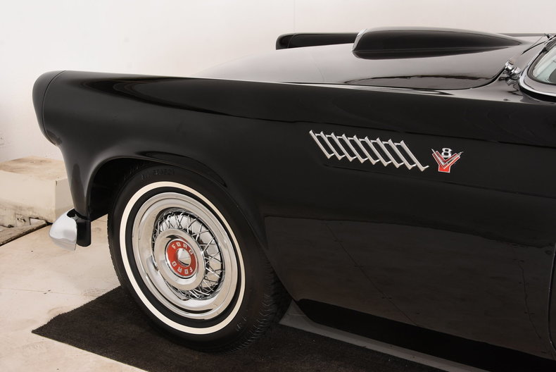 1955 Ford Thunderbird