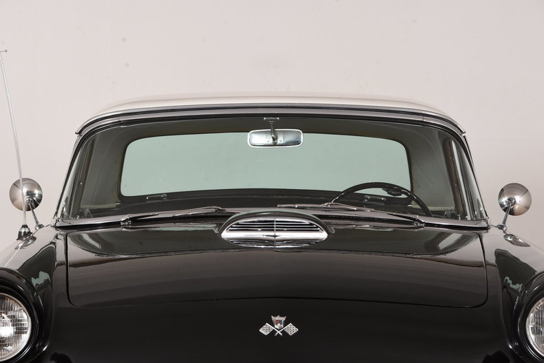 1955 Ford Thunderbird