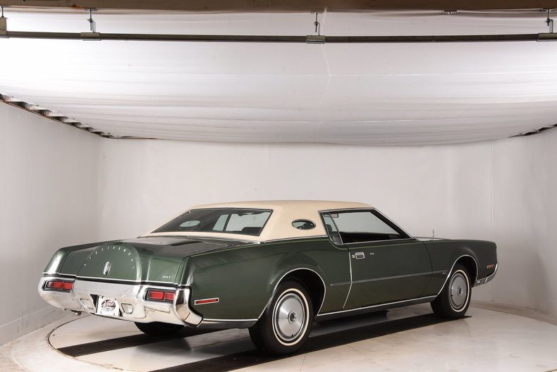 1972 Lincoln Mark IV