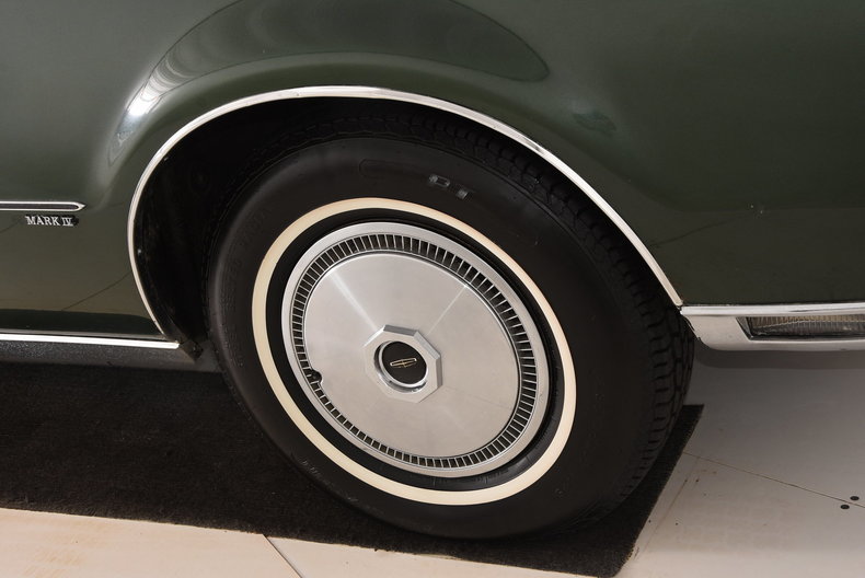 1972 Lincoln Mark IV