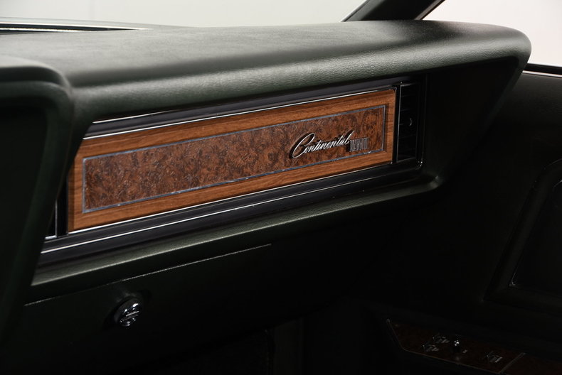 1972 Lincoln Mark IV