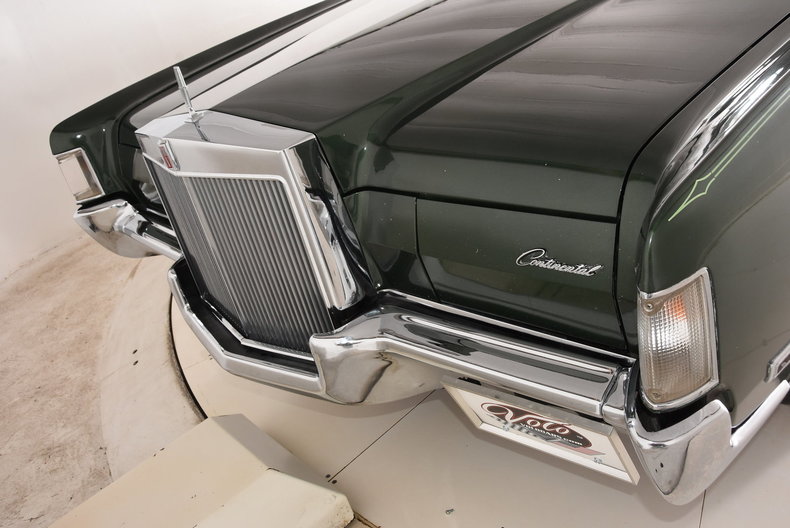 1972 Lincoln Mark IV