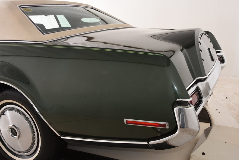 1972 Lincoln Mark IV