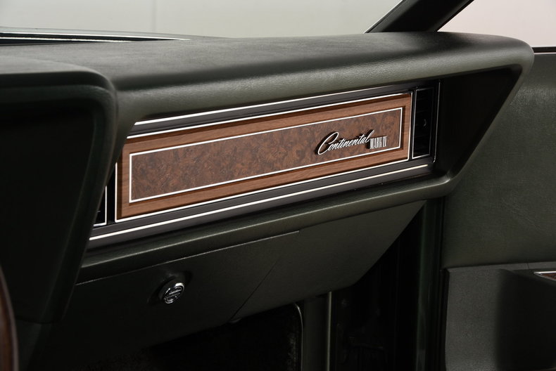 1972 Lincoln Mark IV